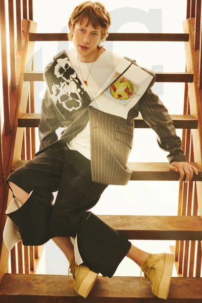 Look 17